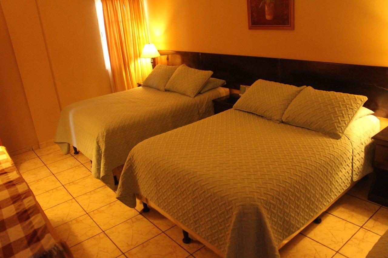 Hotel Las Margaritas La Esperanza Extérieur photo