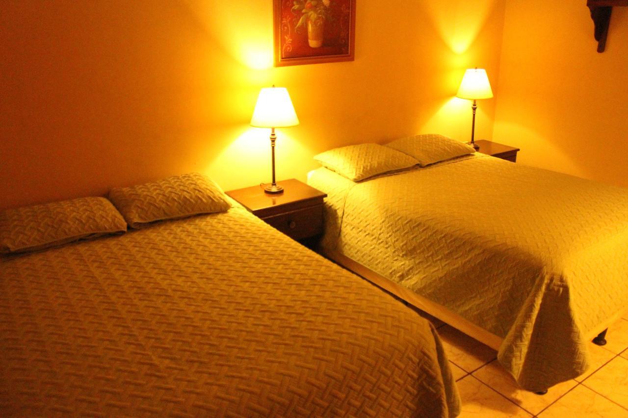 Hotel Las Margaritas La Esperanza Extérieur photo