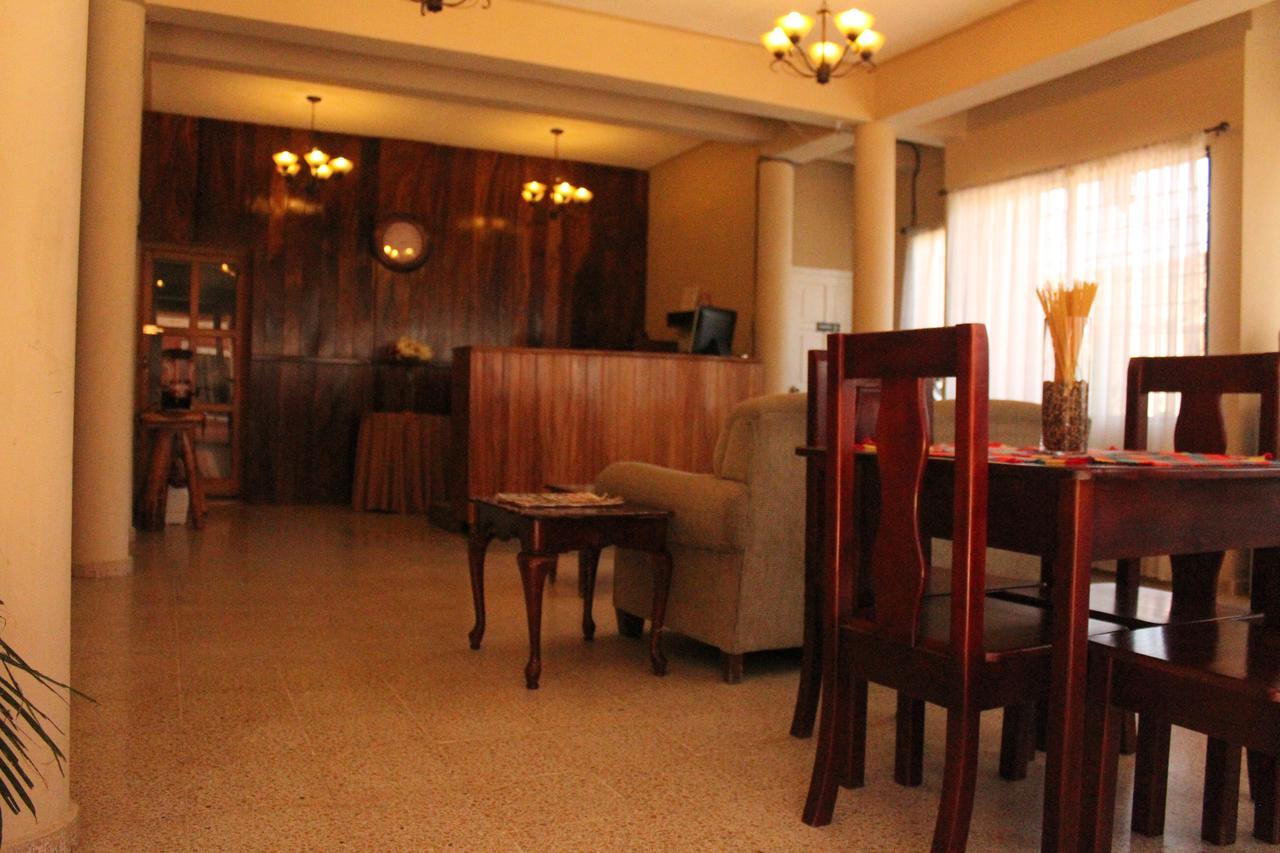 Hotel Las Margaritas La Esperanza Extérieur photo